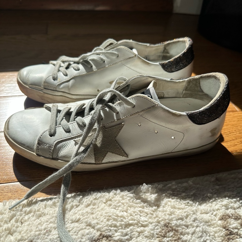 Golden Goose Superstar size 40